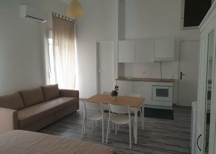 Lipari Suite Apartament 게스트하우스